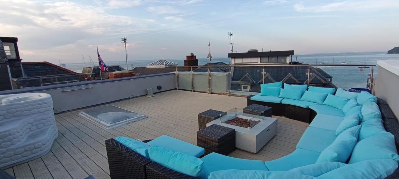 Seafarer'S View - 6 Bedroom Townhouse In Cowes, Parking & Seaviews. Cowes  Exteriör bild